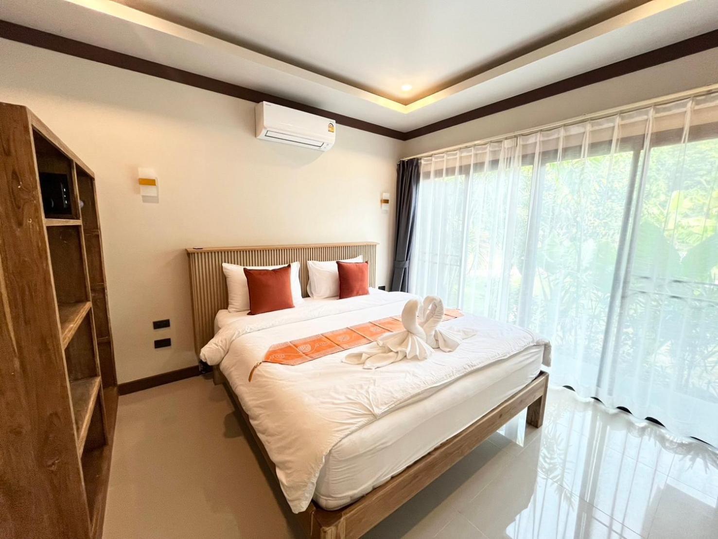 Bang Po Hut Hotel Ban Bang Po Buitenkant foto