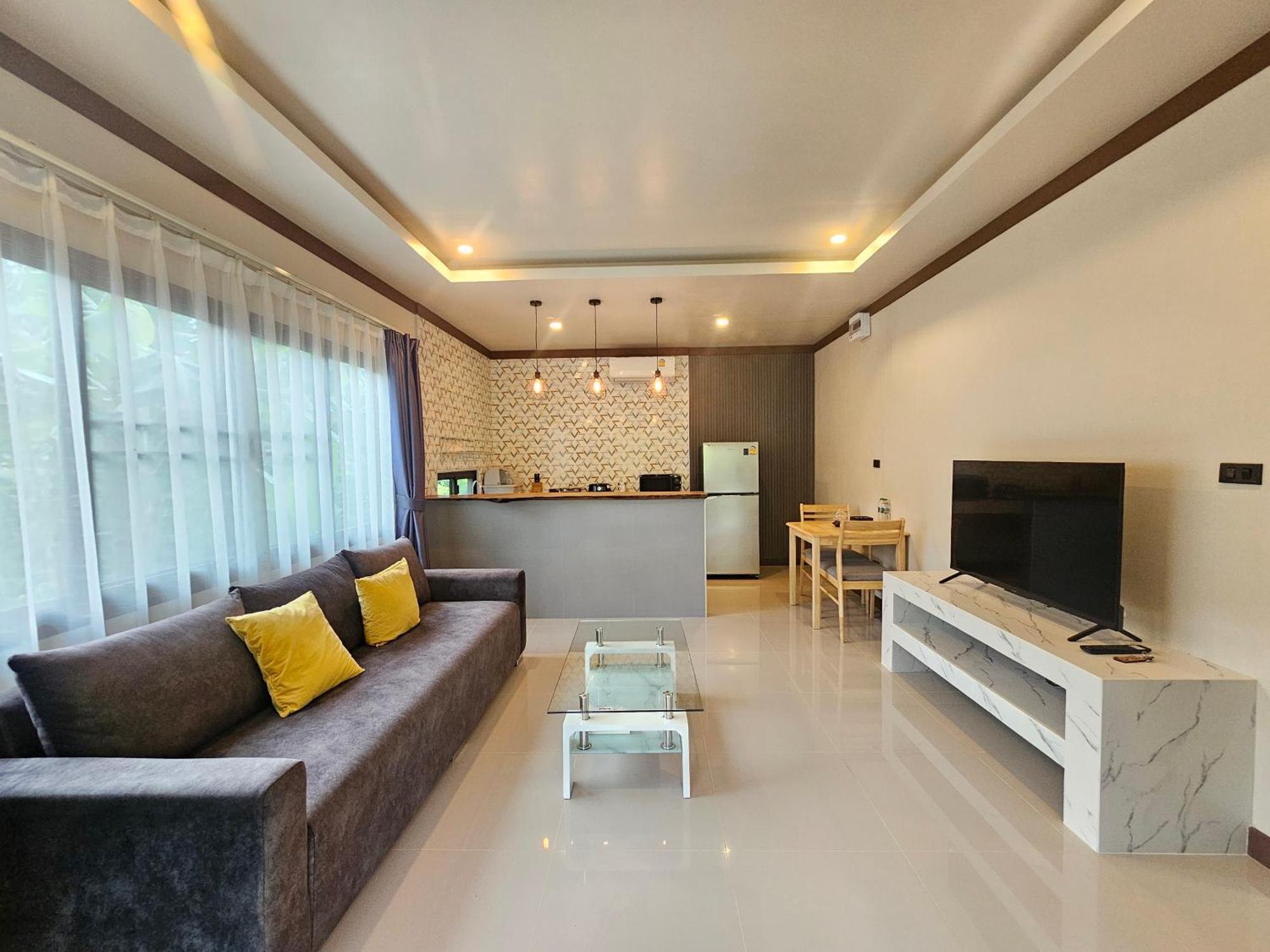 Bang Po Hut Hotel Ban Bang Po Buitenkant foto