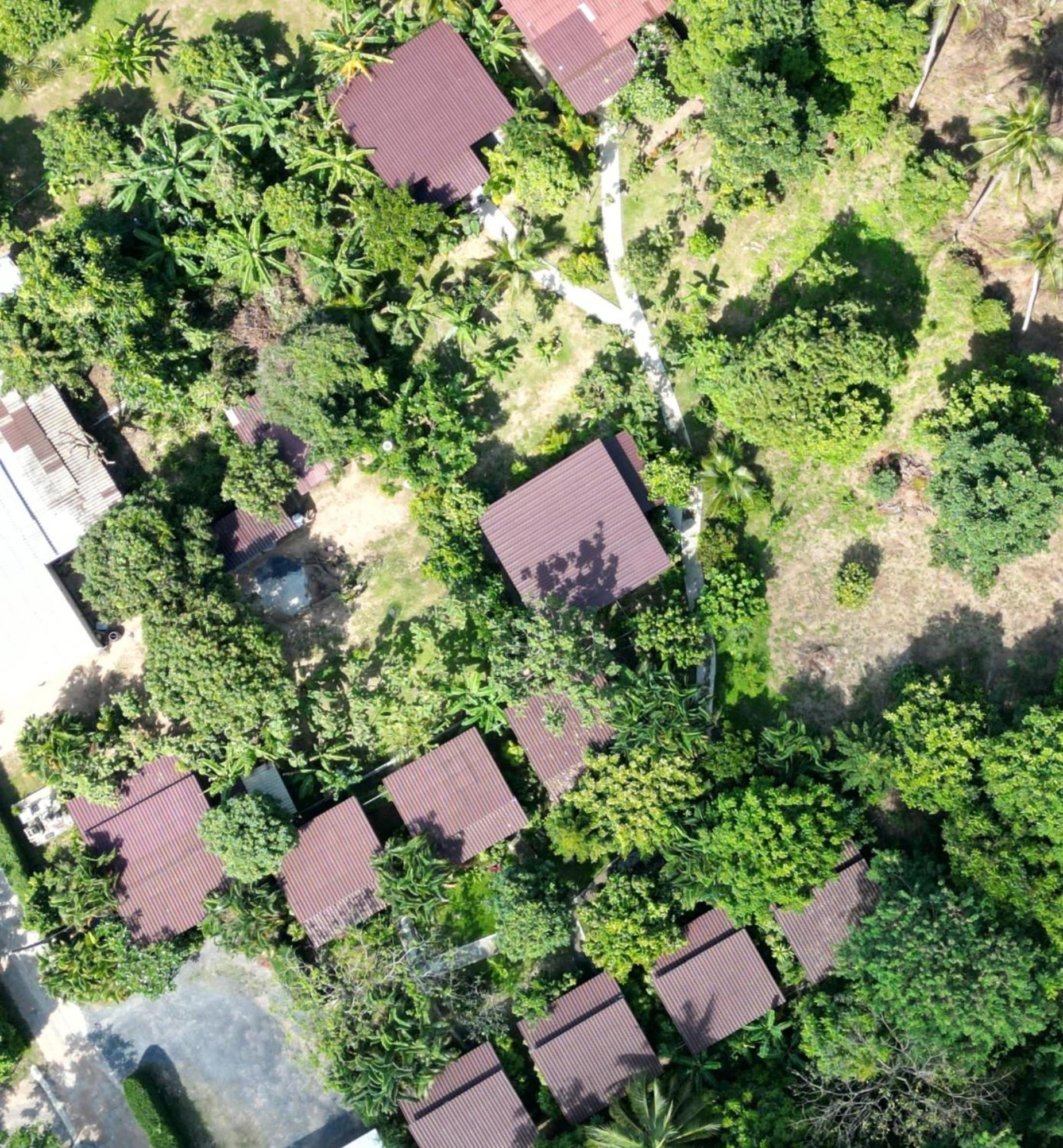 Bang Po Hut Hotel Ban Bang Po Buitenkant foto